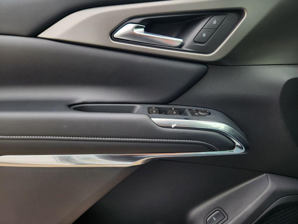 new 2026 Chevrolet Traverse car, priced at $46,170