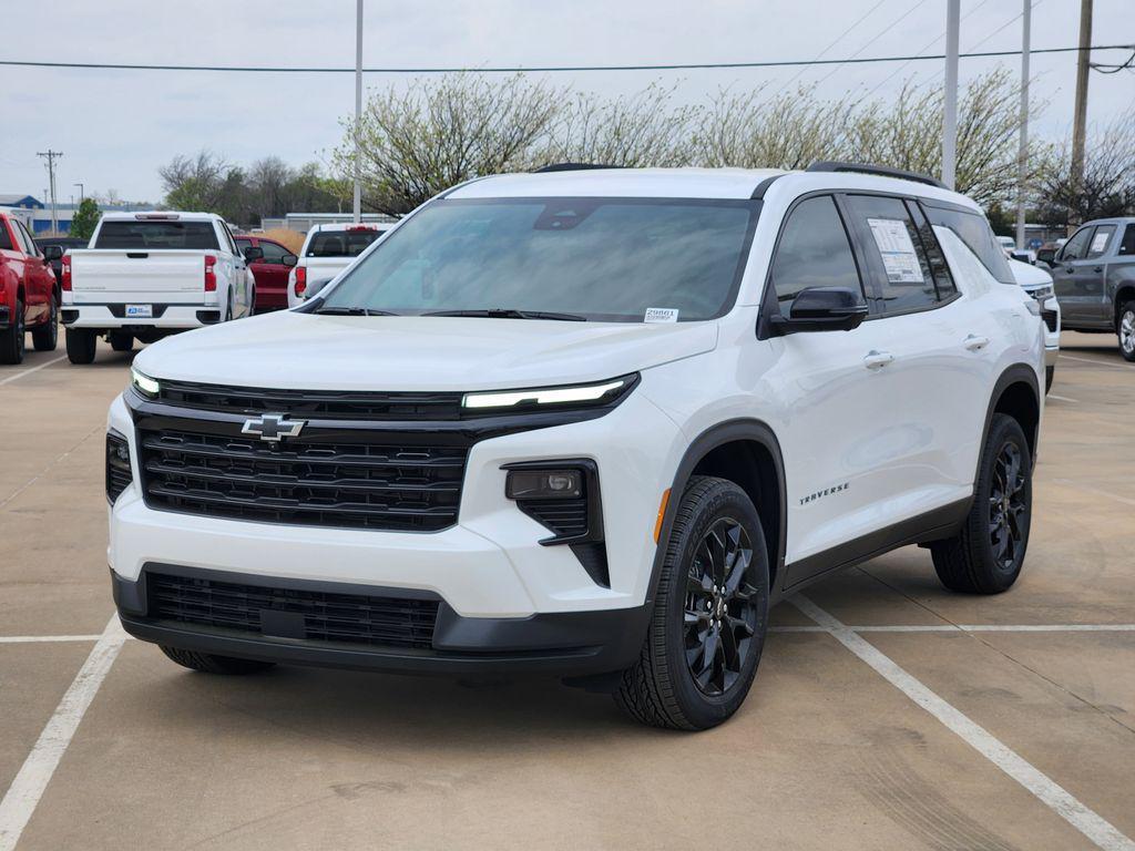 new 2026 Chevrolet Traverse car, priced at $46,170