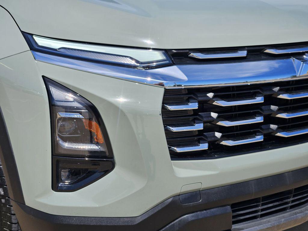 used 2025 Chevrolet Equinox car, priced at $30,843