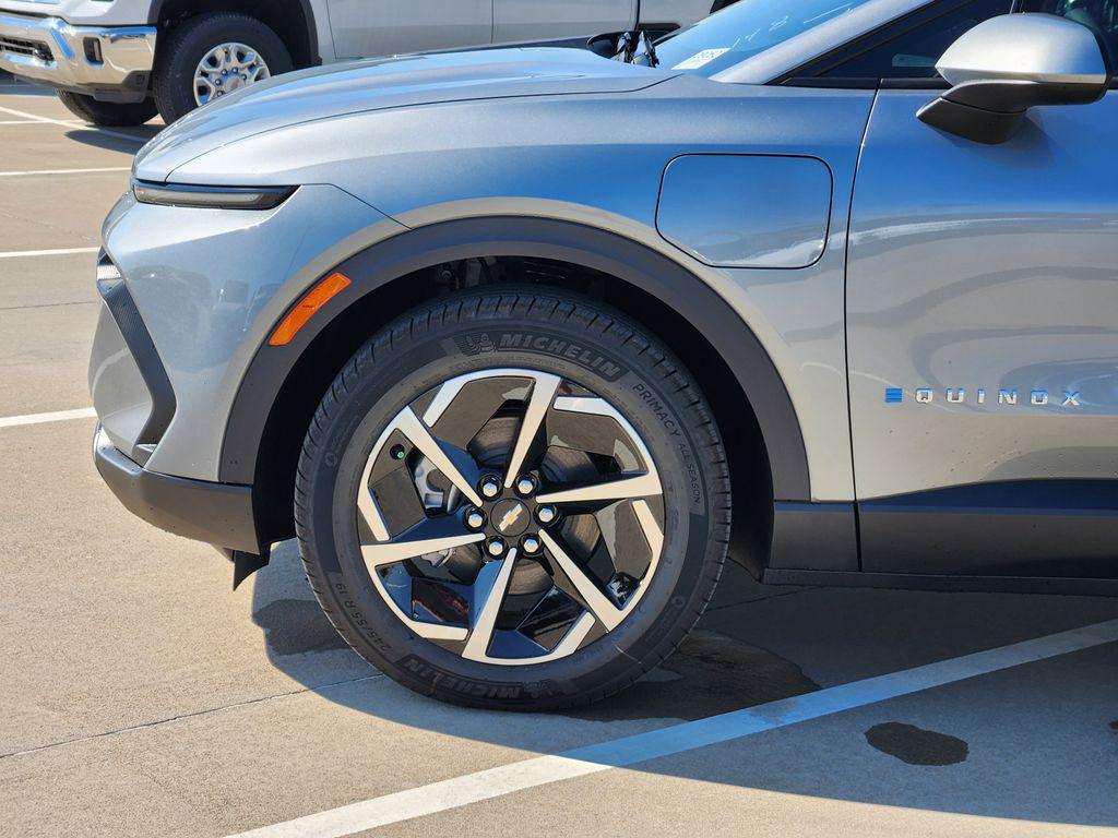 new 2026 Chevrolet Equinox EV car, priced at $27,914