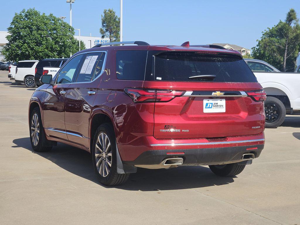 used 2023 Chevrolet Traverse car, priced at $32,492