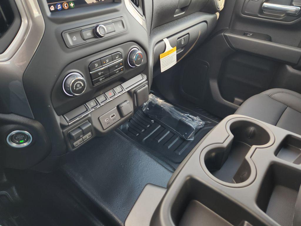 new 2026 Chevrolet Silverado 2500 car