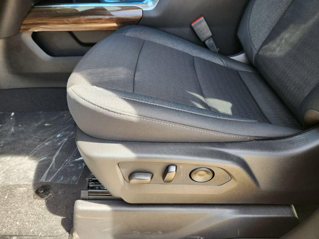 new 2026 Chevrolet Silverado 3500 car