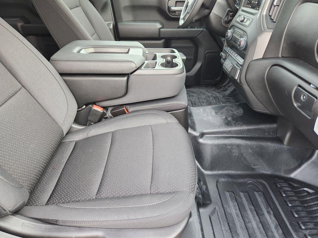 new 2025 Chevrolet Silverado 2500 car, priced at $62,014