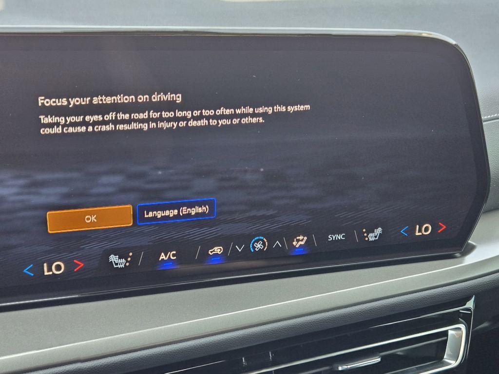 new 2026 Chevrolet Traverse car, priced at $46,286