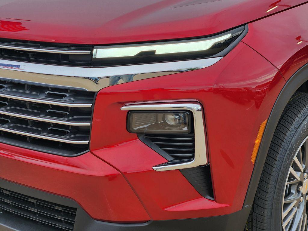 new 2026 Chevrolet Traverse car, priced at $45,225