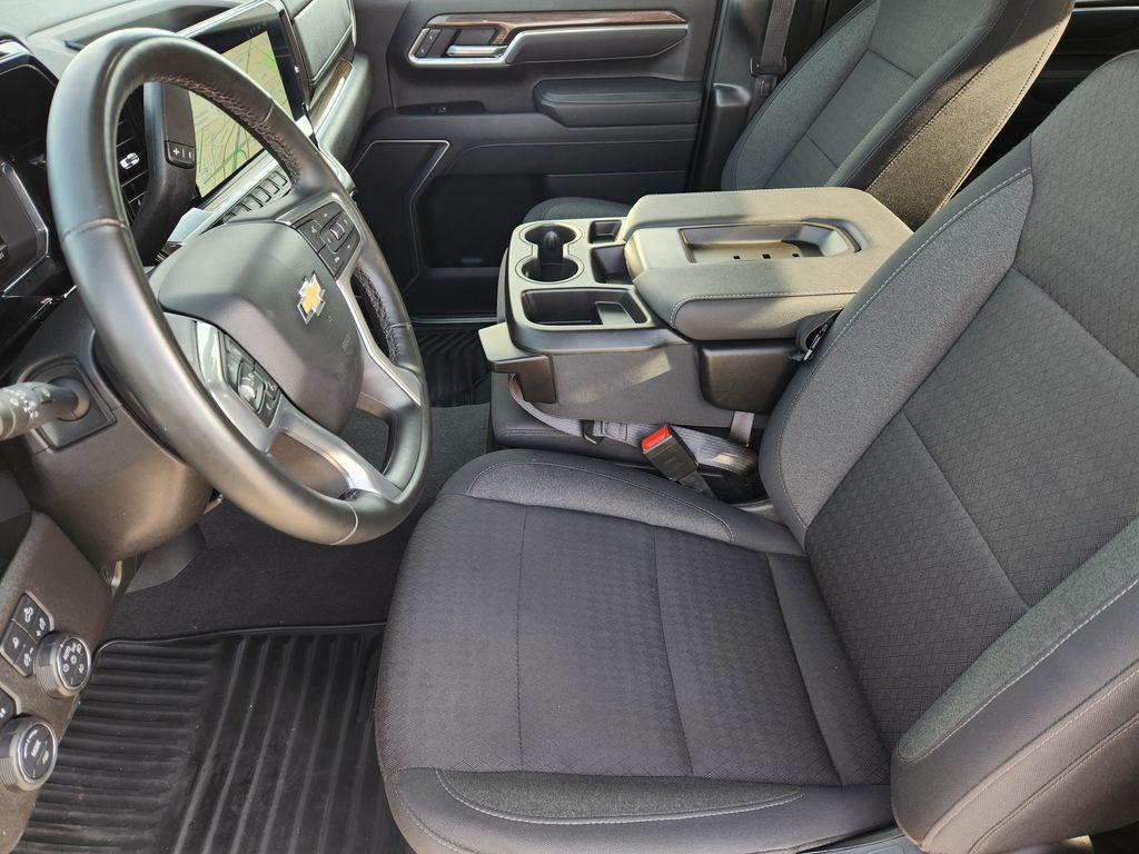 used 2025 Chevrolet Silverado 2500 car, priced at $61,482