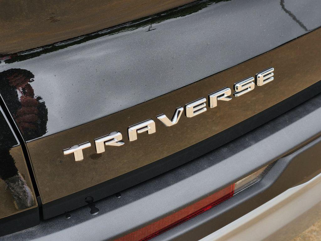 new 2026 Chevrolet Traverse car, priced at $46,414