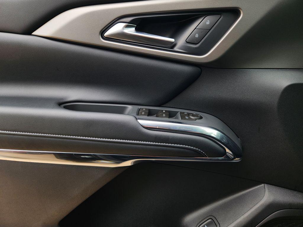 new 2026 Chevrolet Traverse car, priced at $46,414
