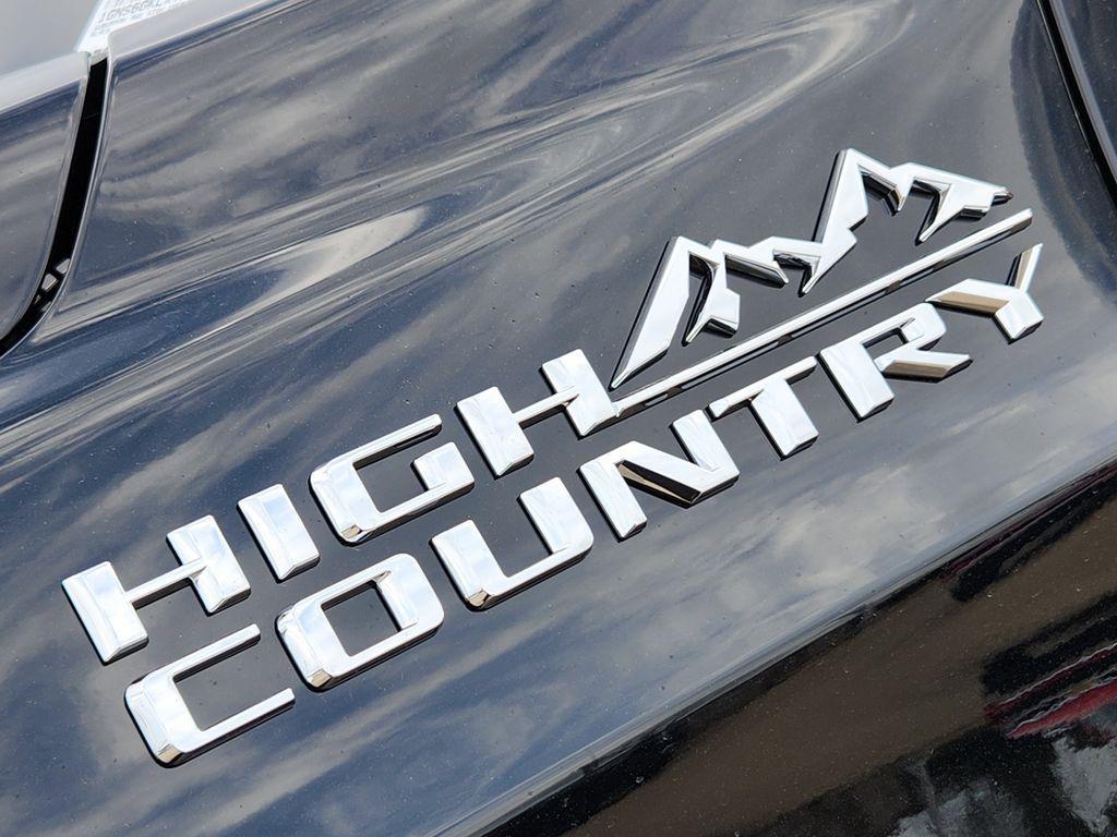 new 2026 Chevrolet Suburban car, priced at $92,542