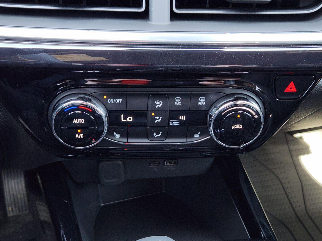 new 2026 Chevrolet Trax car, priced at $26,764