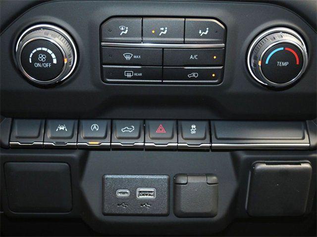 new 2025 Chevrolet Silverado 1500 car, priced at $39,302