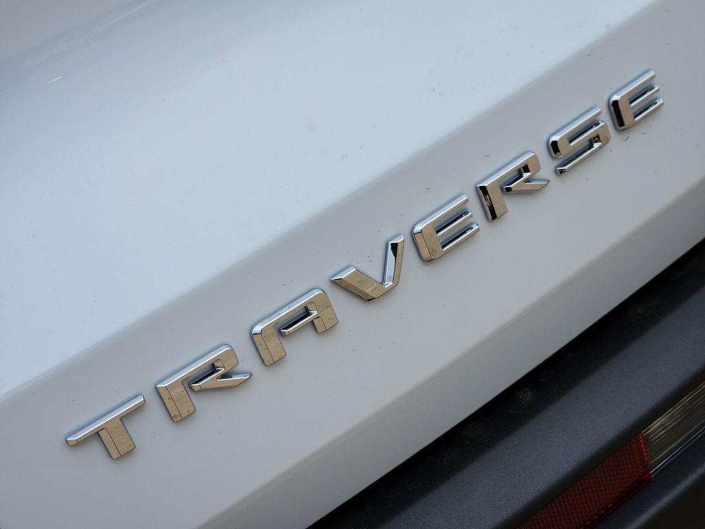 new 2026 Chevrolet Traverse car, priced at $47,360