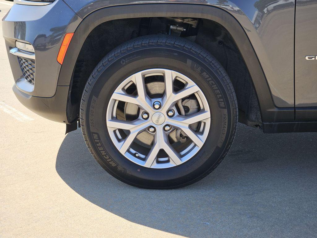 used 2022 Jeep Grand Cherokee car, priced at $31,232