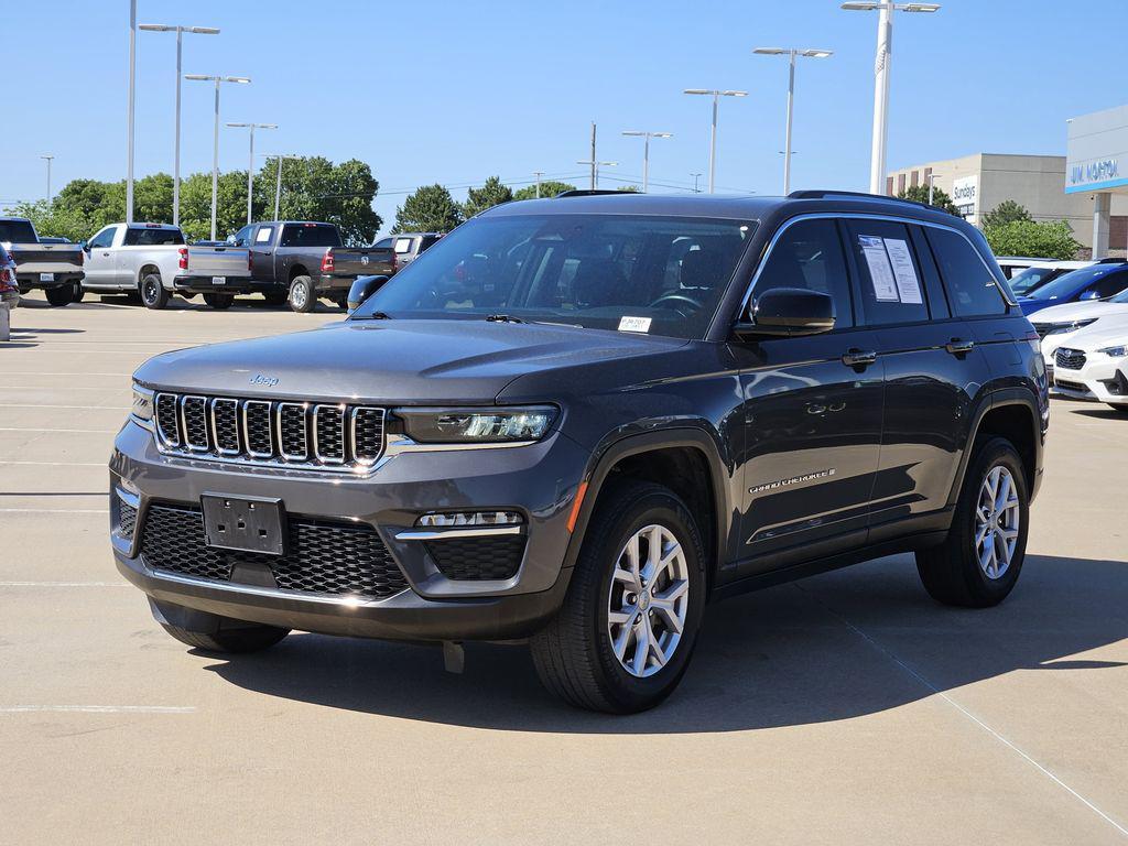 used 2022 Jeep Grand Cherokee car, priced at $31,232