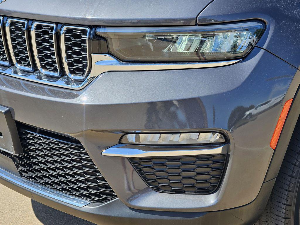 used 2022 Jeep Grand Cherokee car, priced at $31,232