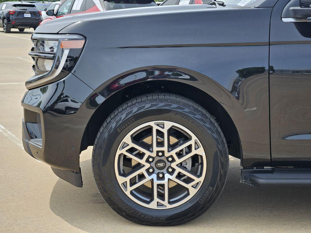 used 2025 Ford Expedition Max car, priced at $59,902
