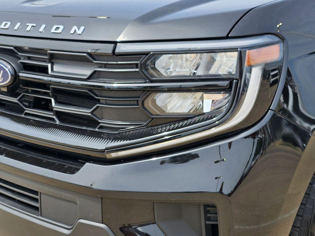 used 2025 Ford Expedition Max car, priced at $59,902