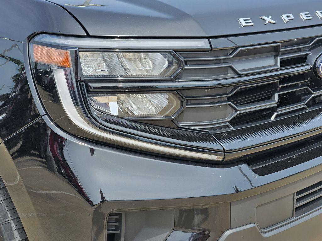 used 2025 Ford Expedition Max car, priced at $59,902