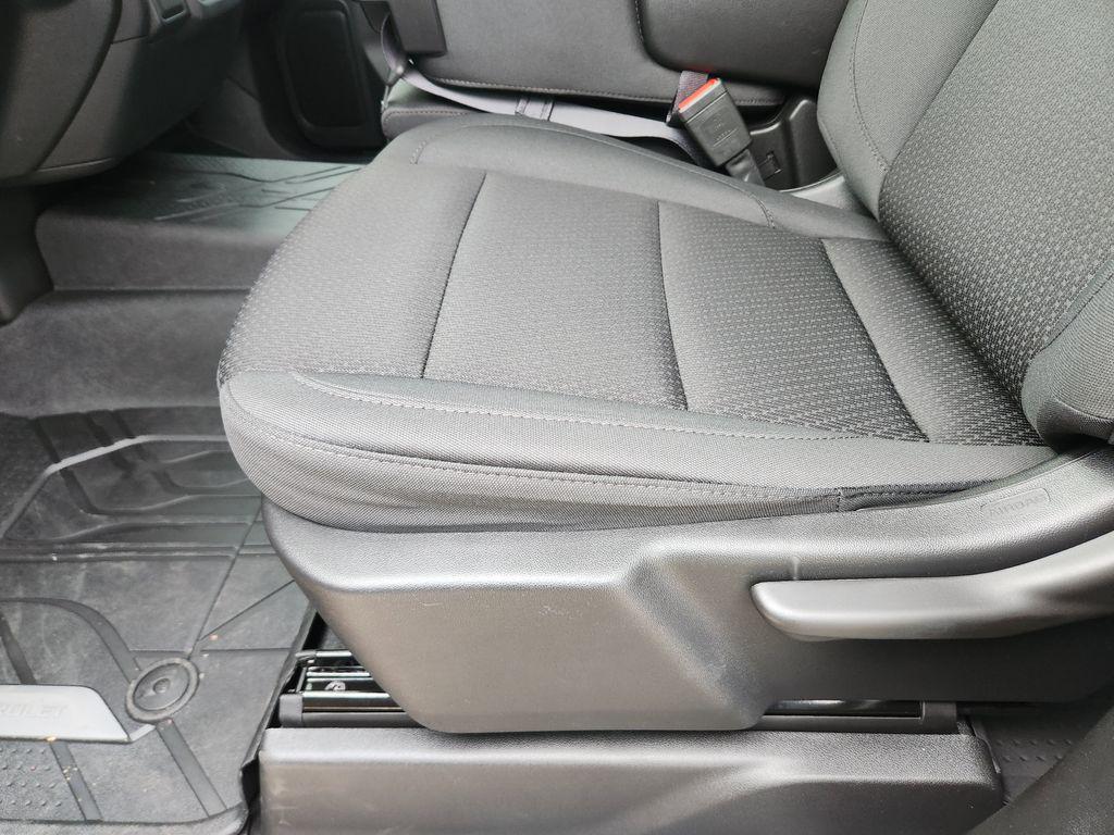 new 2026 Chevrolet Silverado 1500 car, priced at $43,118