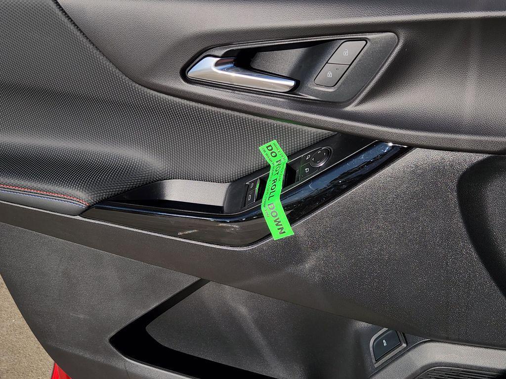 new 2026 Chevrolet Equinox car, priced at $34,445