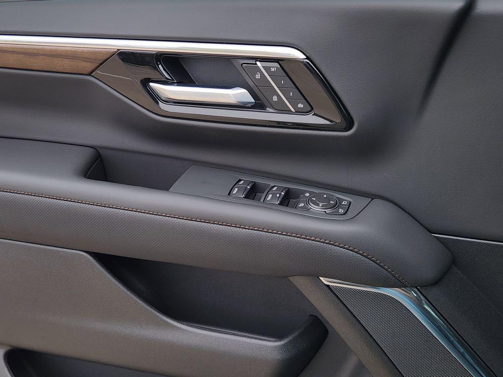 new 2026 Chevrolet Tahoe car, priced at $86,390