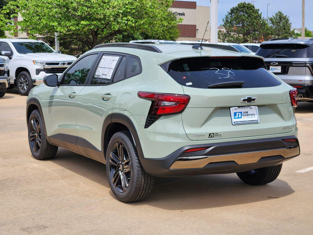 new 2026 Chevrolet Trax car, priced at $28,653