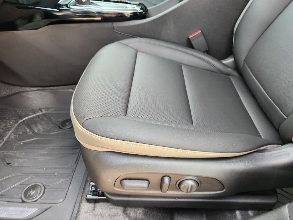 new 2026 Chevrolet Trax car, priced at $28,653