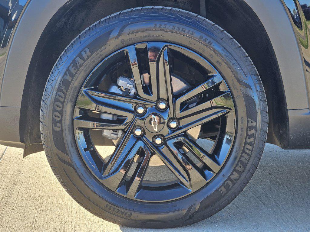 used 2026 Chevrolet Trax car, priced at $27,963