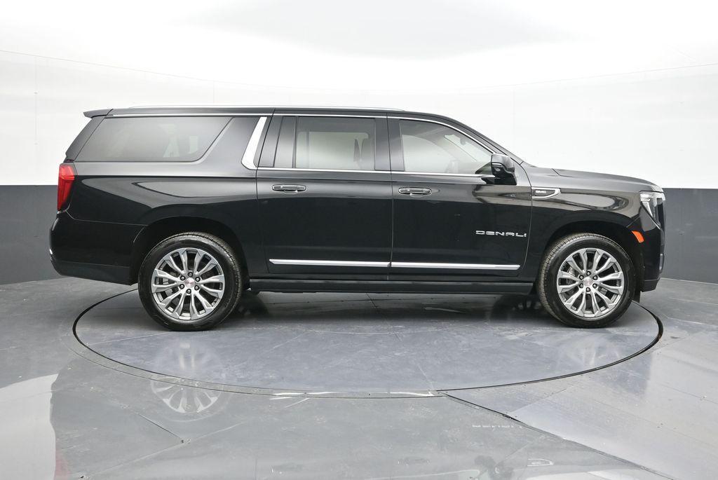 used 2021 GMC Yukon XL car, priced at $46,731