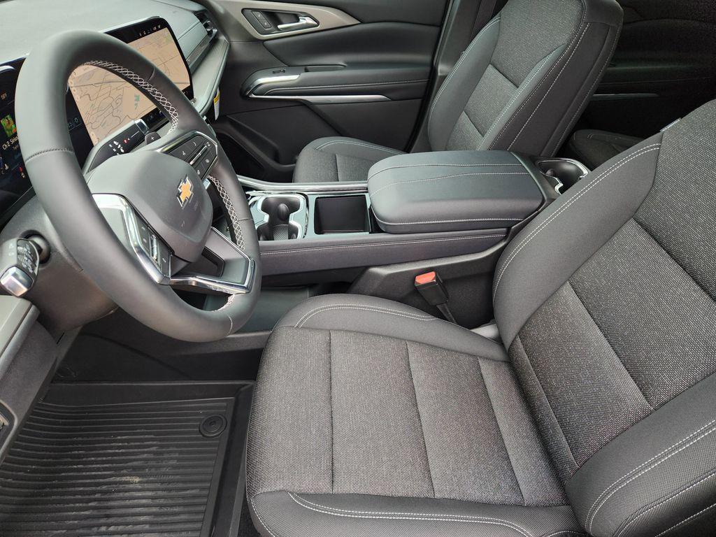 new 2026 Chevrolet Traverse car, priced at $44,500