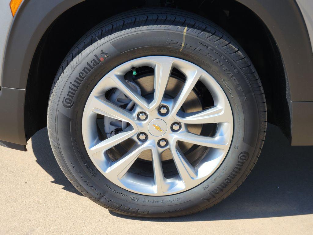 new 2026 Chevrolet TrailBlazer car, priced at $27,529