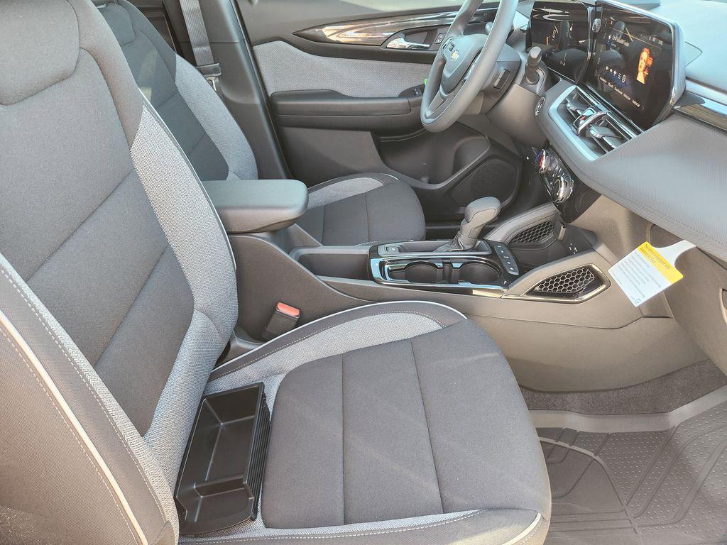 new 2026 Chevrolet TrailBlazer car, priced at $26,067