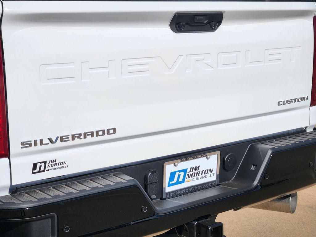 new 2026 Chevrolet Silverado 2500 car
