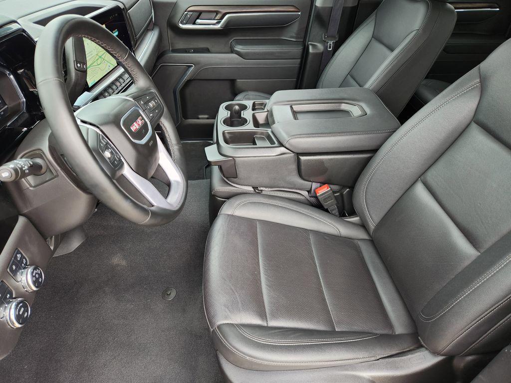 used 2025 GMC Sierra 1500 car, priced at $43,280
