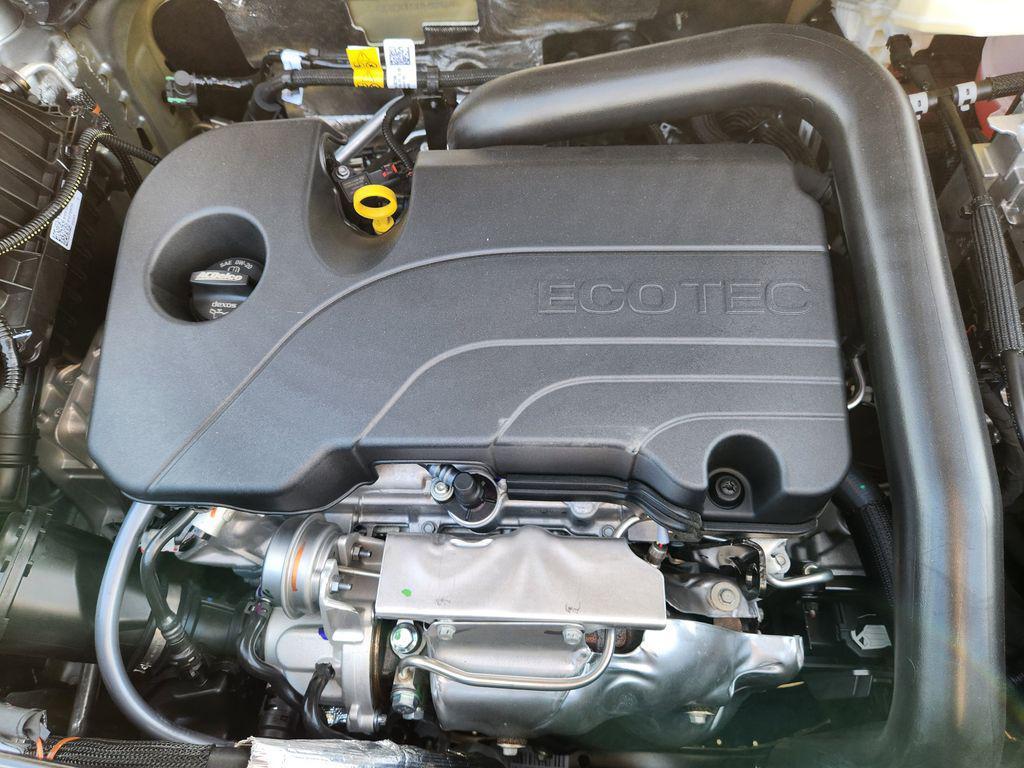 new 2026 Chevrolet Equinox car, priced at $29,998