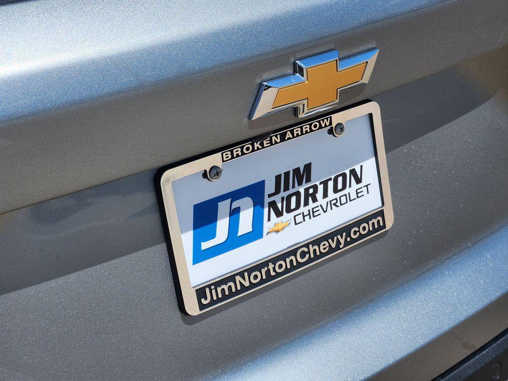 new 2026 Chevrolet Equinox car, priced at $29,998