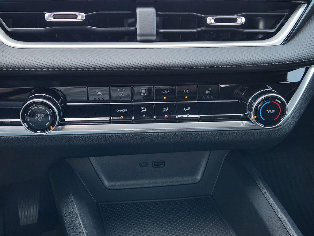 new 2026 Chevrolet Equinox car, priced at $29,998