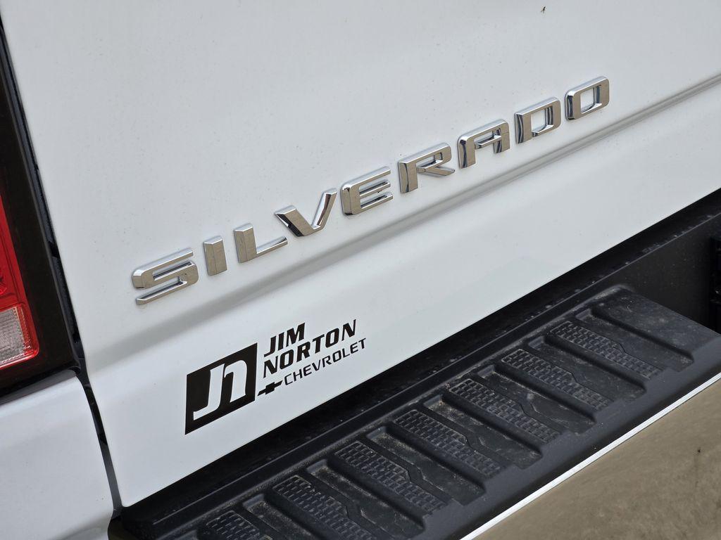 new 2026 Chevrolet Silverado 2500 car
