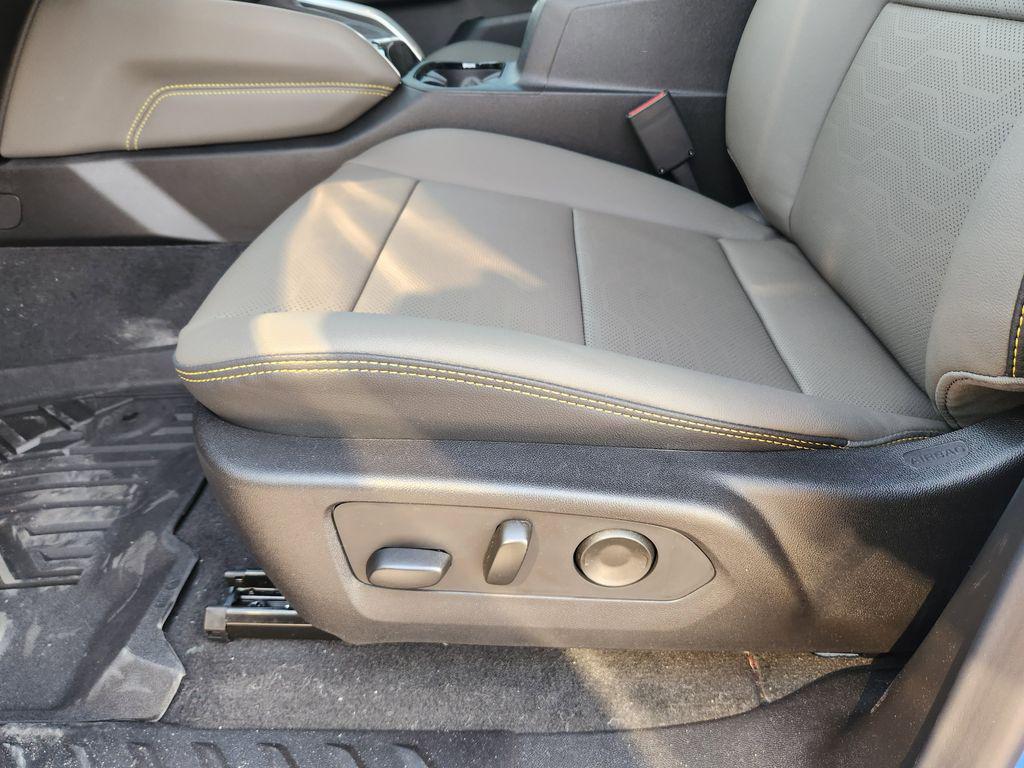 new 2026 Chevrolet Colorado car, priced at $54,700