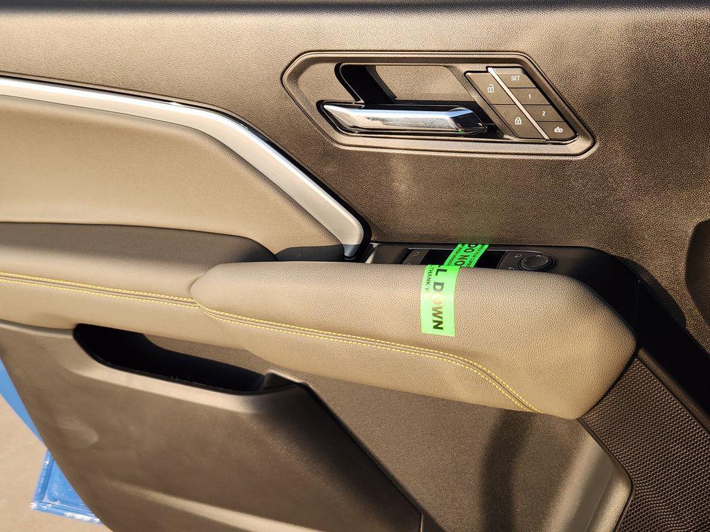 new 2026 Chevrolet Colorado car, priced at $54,700