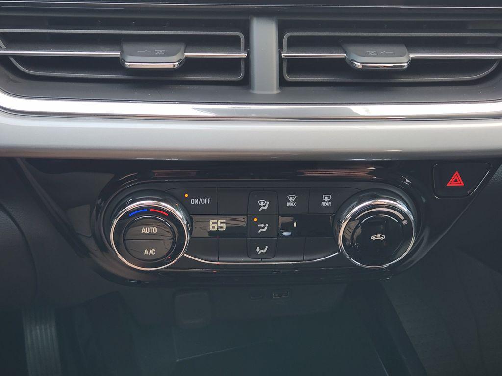 new 2026 Chevrolet Trax car, priced at $25,504