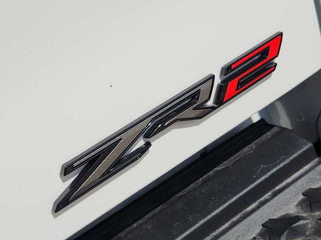 new 2026 Chevrolet Colorado car, priced at $54,129