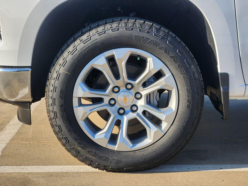 new 2026 Chevrolet Silverado 1500 car, priced at $55,658