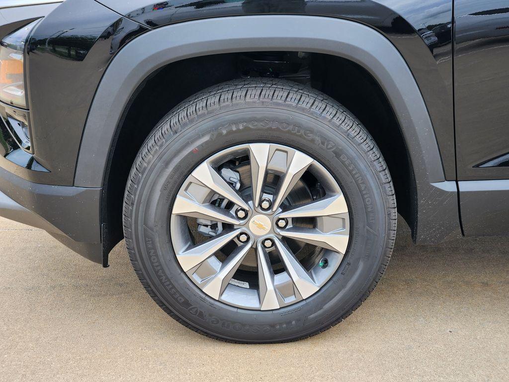 new 2026 Chevrolet Equinox car, priced at $32,836