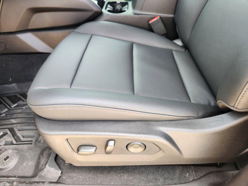 new 2026 Chevrolet Colorado car, priced at $45,528