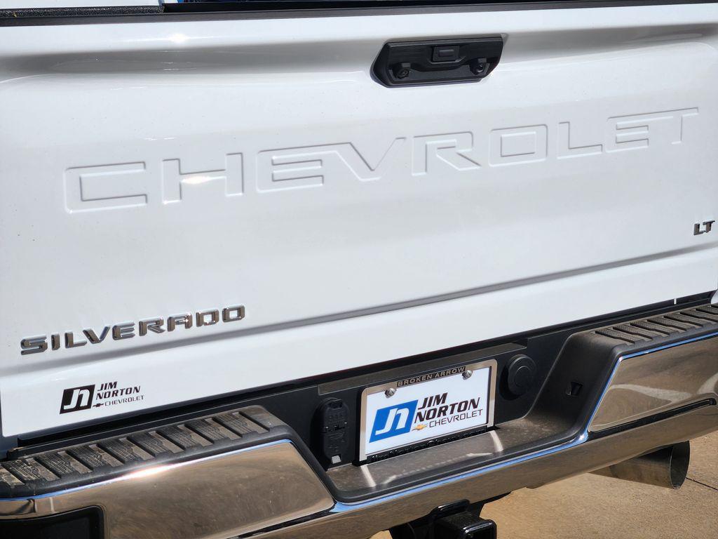 new 2026 Chevrolet Silverado 3500 car
