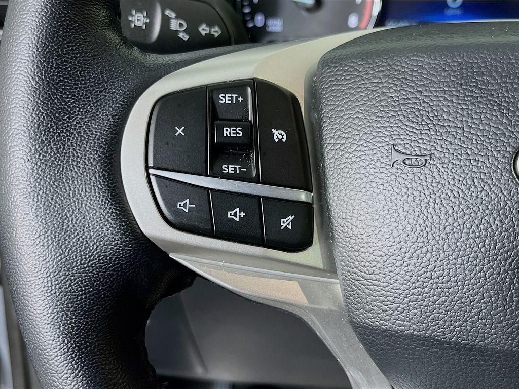 used 2022 Ford Explorer car, priced at $27,800