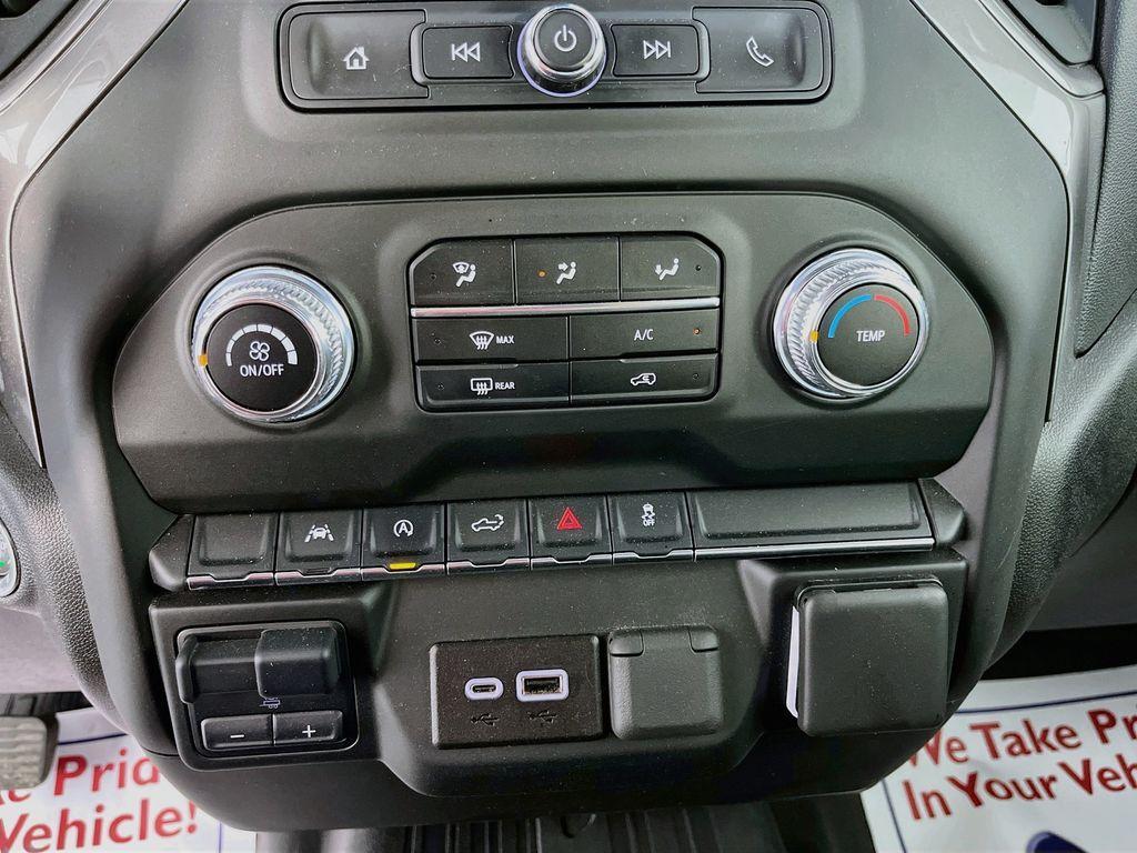 used 2024 GMC Sierra 1500 car, priced at $36,700