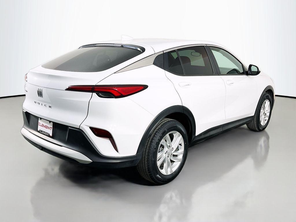 used 2025 Buick Envista car, priced at $22,600